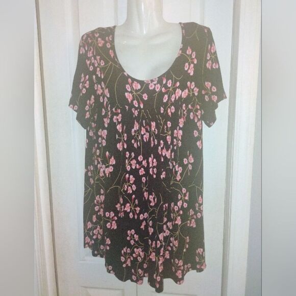 Pink and Black Ruffled Flutter Sleeve Tunic - Picture 1 of 12